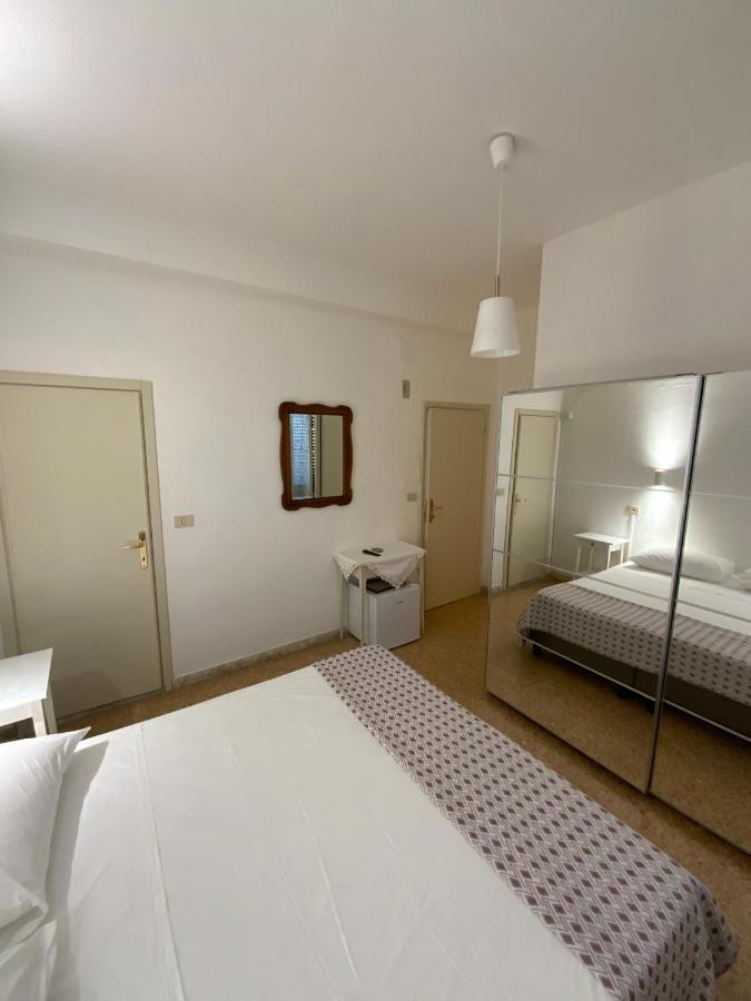 Hotel Naviglio Marina di Pietrasanta Exteriér fotografie